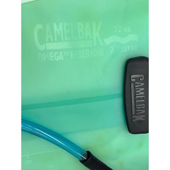 Camelback Hydration Backpack Includes Bladder Pack - Picture 7 of 7